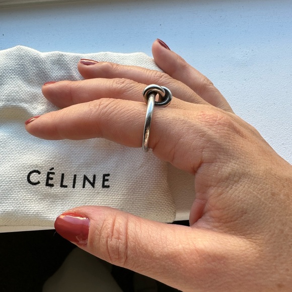 Celine Knot Ring - Picture 6 of 9